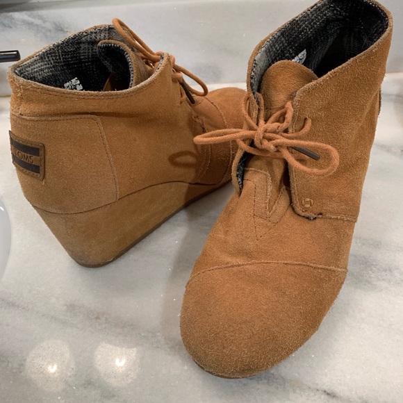 Tom’s Bootie Wedges Sz10 - Picture 1 of 7